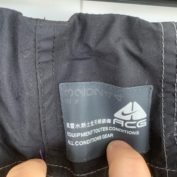 NIKE ACG Rare Storm-fit Black/Grey Ski Snowboard outer layer Pants - Picture 3 of 11